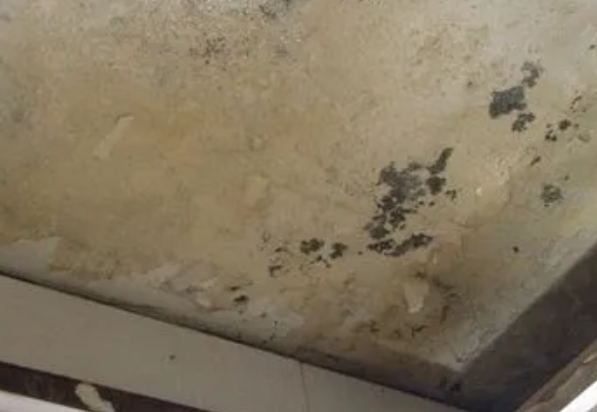 和县阳台漏水维修公司分享下和县卫生间渗水维修需要注意哪些问题。